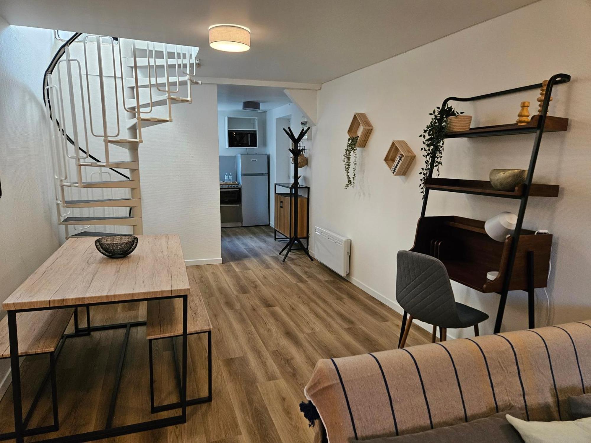 Charmant Duplex Au Coeur De Vernon Proche Gare Et Giverny Dış mekan fotoğraf
